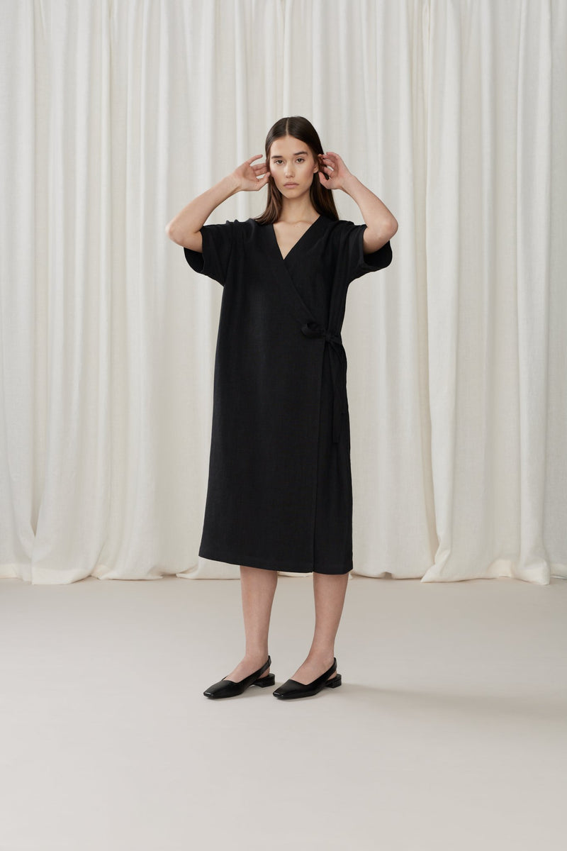Linen Wrap Dress Black
